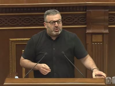 Даниелян: И вы задумались о загрязненности воздуха, а то раньше писали пренебрежительные статусы