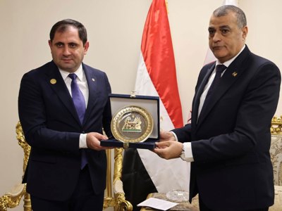 Armenia defense, Egypt military production ministers discuss technico-military cooperation