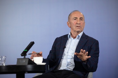 Փաշինյանը թոկ է ՀՀ-ի վզին, որից պետք է ազատվել, նա պատերազմի վտանգով սարսափի մեջ է պահում մարդկանց. Քոչարյան