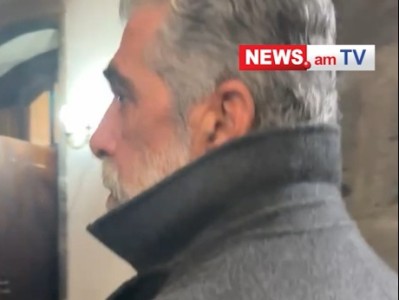«Շրջիկ» քահանան ոստիկանների օգնությամբ հեռացավ եկեղեցու տարածքից