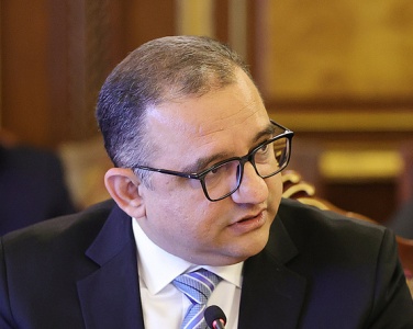 Պարգևավճարը մարդիկ ընկալում են որպես աշխատավարձի բաղադրիչ. Կառավարությունը մոտիվացիայի նոր մեխանիզմ է մտածել