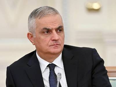 Այսօր ներդրողը ճամպրուկով չի գալիս ՀՀ, ու փորձում գործարան կառուցել. Նրանք գնում են փոքր բաժնեմասեր. Մհեր Գրիգորյան