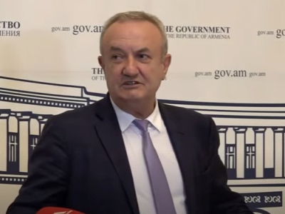 Կտեսնենք՝ Կաթողիկոսը կհեռանա՞, թե չէ, սկզբունքները պիտի պահվեն. Վահրամ Դումանյան