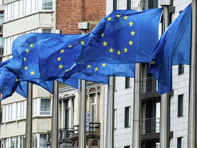 ЕС запускает бессрочную заморозку российских активов