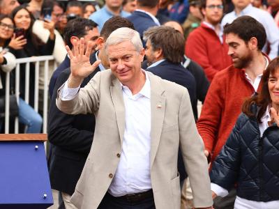 Conservative Kast wins Chile presidential runoff election