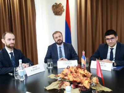 Պապոյանը և Շվեյցարիայի դեսպանը քննարկել են երկկողմ համագործակցության ընդլայնման հնարավորությունները