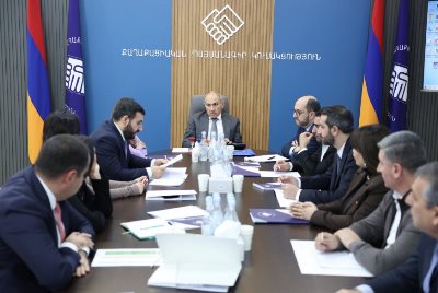 «Իրավունք». ՔՊ-ական մերժվածներն արդեն պատերի տակ դժգոհում են. ովքեր են «դաբրո» ստանում Փաշինյանից