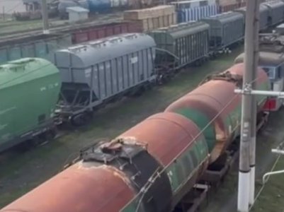 Fuel-transporting train sent to Armenia from Azerbaijan railway station
