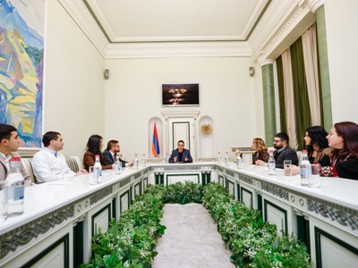 Մինչև տարեվերջ նախատեսվում է ապամոնտաժել Սևանա լճի ափամերձ շուրջ 10 հողակտորներում ապօրինի շինությունները. Դատախազ