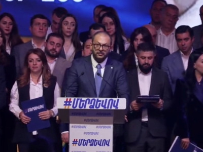Հայաստանն այսօր երկու երկիր է մեկում՝ Երևանը, մյուսում՝ առանձին մարզերը․ Ռուբեն Մխիթարյան