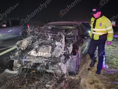 Երասխ-Երևան ավտոճանապարհին բախվել են «Hyundai Elantra»-ն «УАЗ»-ը․ կա վիրավոր. shamshyan.com