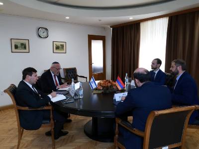 Armenia economy minister, Israel ambassador discuss prospects for increasing bilateral trade