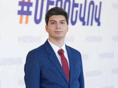 Ինչպե՞ս է լինում՝ Ալիևը պատկերացում ունի իր բանակի մասին, իսկ Փաշինյանն իր բանակի մասին՝ ոչ.«Մեր Ձևով»–ի անդամ (վիդեո)