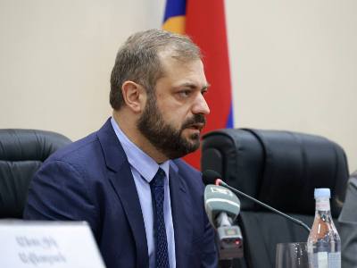 Armenia economy minister: New economic, logistical opportunities will be created if Turkey border opens (PHOTOS)
