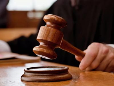 Прокуроры по делу архиепископа Баграта Галстаняна и других требуют ограничить выступления обвиняемых
