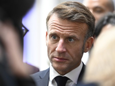 Франция призвала провести в Гренландии учения НАТО