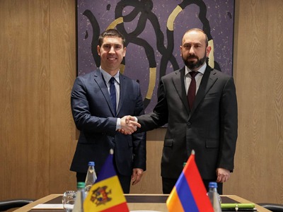 Арарат Мирзоян встретился с министром иностранных дел Молдовы
