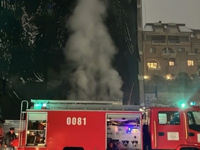 В Ереване на складе стройматериалов вспыхнул пожар