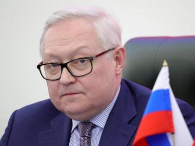 Россия заявила, что не будет сидеть сложа руки, если США будут накачивать Гренландию оружием