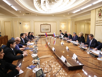 Խորհրդարանի նախագահը Ռուսաստանում հայտարարել է, որ Սամվել Կարապետյանի ձերբակալությունը Հայաստանի ներքին գործն է