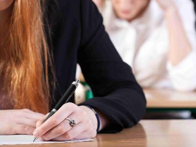 После скандала: В Армении пересдача единого экзамена по английскому языку для абитуриентов состоится 1 марта