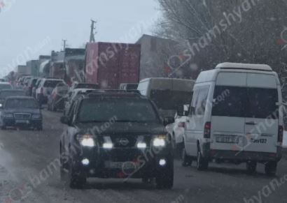 В Армении многокилометровая пробка устранена