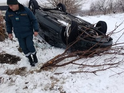 Ավշար գյուղի տարածքում Opel Astra–ն դուրս է եկել ճանապարհից և շրջվել