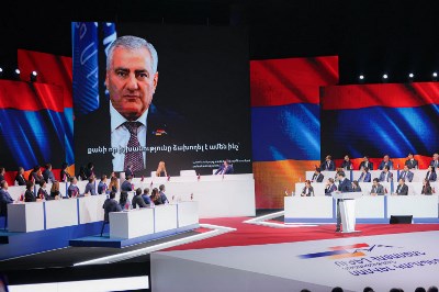 «Փաստ». «Ուժեղ Հայաստանի» տպավորիչ հայտն ու ՔՊ-ի անթաքույց խուճապը