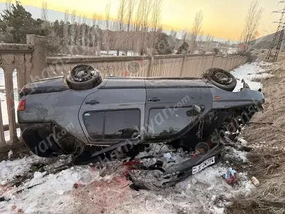 Крупное ДТП на трассе Цовагюх-Шоржа: один человек погиб, четверо ранены