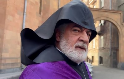 «Իրավունք». Կճոյանն անձամբ է բողոքի նոտա հղել Նիկոլին. «Սենց չեղավ, ախր»