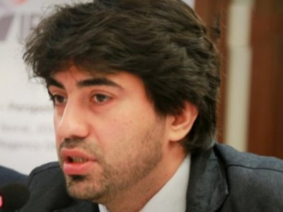 Азербайджанский оппозиционный журналист Эмин Гусейнов сообщил о попытке покушения