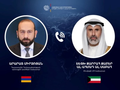 Арарат Мирзоян провёл телефонный разговор с главой МИД Кувейта