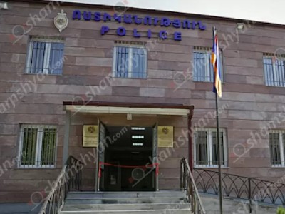 Երևանում հափշտակել են կայանված մեքենայի լուսարձակները․ shamshyan.com