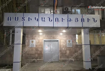 Ծեծկռտուք և հայհոյանքներ Բժշկական համալսարանի դիմաց՝ մեքենան չզիջելու պատճառով