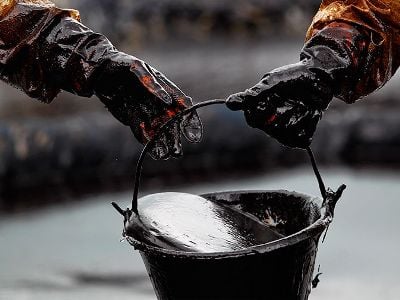 Brent oil prices rise to $104.88 per barrel