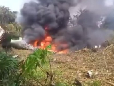 В Колумбии потерпел крушение военный самолет: На борту находились 110 солдат