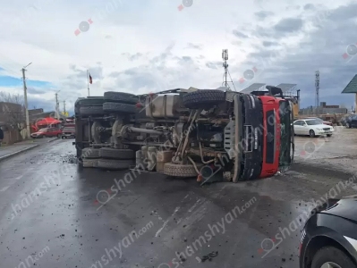«Երասխի կալցևոյում» «Կամազ»-ը բախվել է 4 ավտոմեքենաների, ավտոքարշակին և կողաշրջվել. կա 1 զոհ, 1 վիրավոր