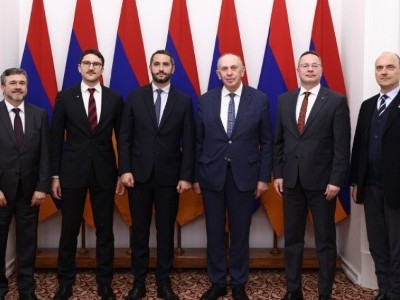 Вице-спикер НС Армении принял делегацию Сейма Литвы