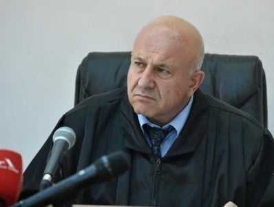 Ходатайство об аресте 18-летнего школьника Давида Минасяна рассмотрит судья Мнацакан Мартиросян