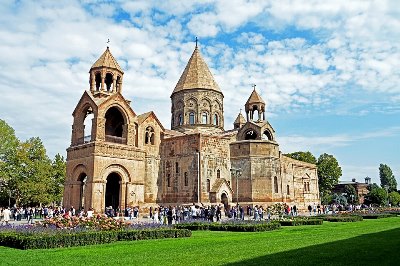 «Հրապարակ»․ Հերթը հասել է ՔԿՀ-ի հոգևորականներին
