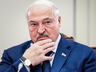 Лукашенко готовится к войне