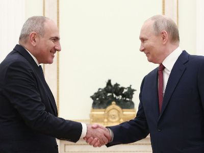 Kremlin explains why Putin-Pashinyan talk in Moscow was closed
