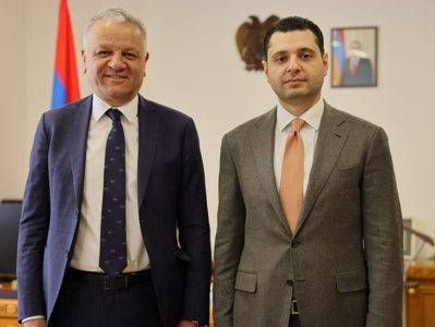 Շրջակա միջավայրի նախարարը և ԵՄ դեսպանը քննարկել են համատեղ ծրագրերի ընթացքը