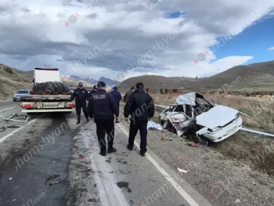 Լոռիում բախվել են երկաթով բարձված «DAF» բեռնատարն ու «ՎԱԶ 21014»-ը. կան զոհեր և վիրավորներ