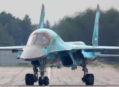 Пять военных самолетов с наибольшей дальностью полета