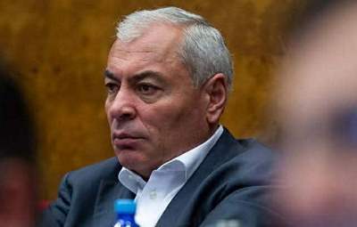 «Ժողովուրդ». Հորդորում եմ թողնել հայկական ամենահեղինակավոր բրենդի վրա ցեխ շպրտելու խղճուկ փորձերը. Աշոտ Արսենյան