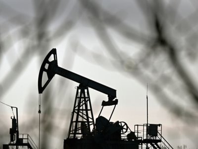 Brent oil rises to $95.64 per barrel