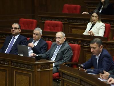 Խորհրդարանական ընդդիմությունը բոյկոտել է Ազգային ժողովի նիստում Նիկոլ Փաշինյանի ելույթը