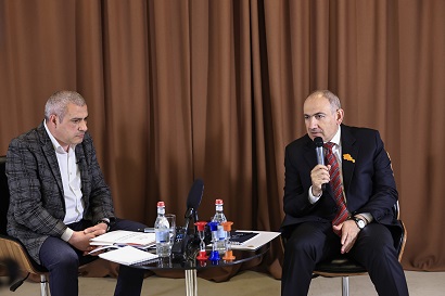 Փաշինյանն առաջարկում է ստեղծել փոքր և միջին բիզնեսը շահերի պաշտպանության կազմակերպություն
