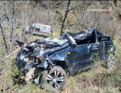 Սյունիքում «Lada Granta»-ն դուրս է եկել ճանապարհից և մոտ 500 մետր գլորվել ձորը. Կա զոհ